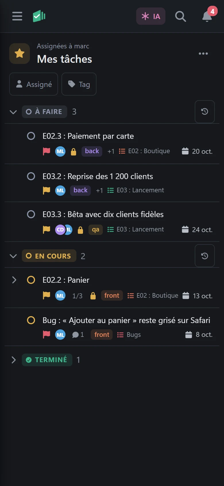 Sur téléphone, la page Mes tâches de Marc, avec les échéances et les priorités.